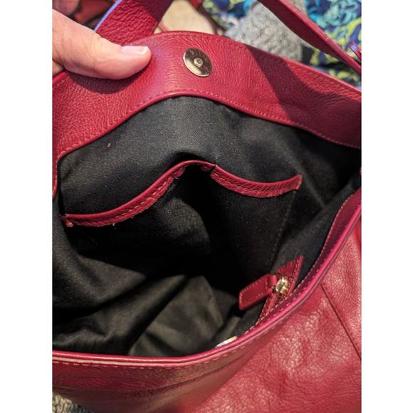 Varriale Dark Red Italian Leather Double Front Gold Zipper Bucket Shoulder Bag - Picture 13 of 15